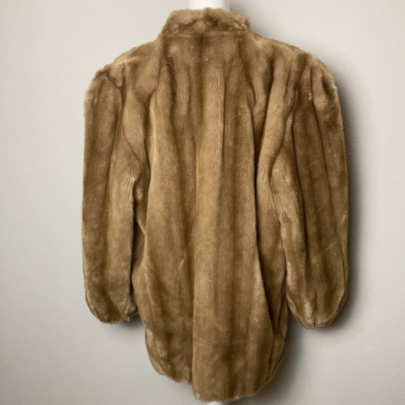 Vintage Faux Fur Coat Brown with Pockets - Picture 6 of 8